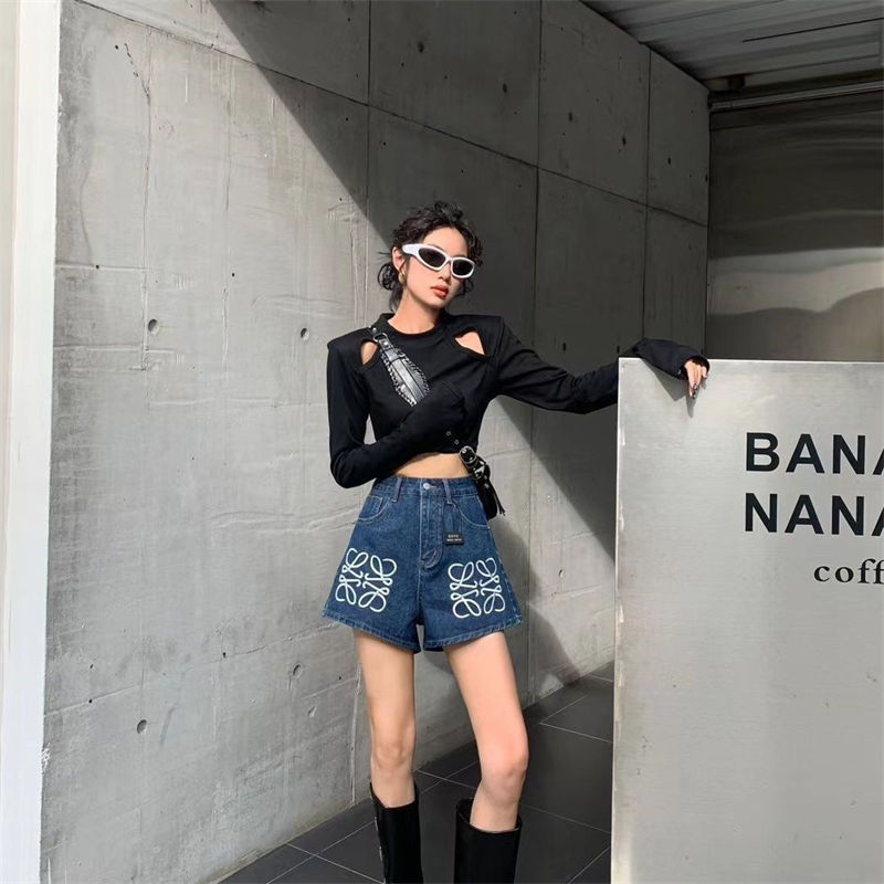 ブランドLoewe ハーフパンツ