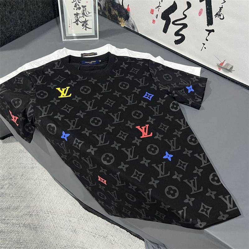 ハイブランドルイヴィトンtシャツ
