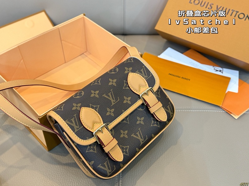 ハイブランドメッセンジャーバッグ