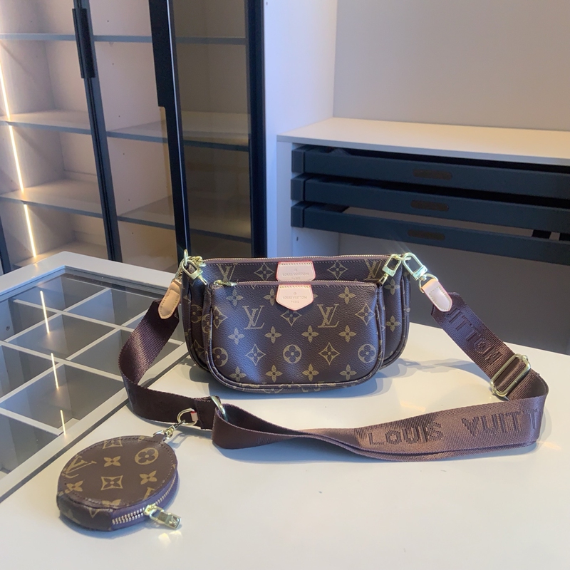 Lv 斜め掛けカバンハイブランド