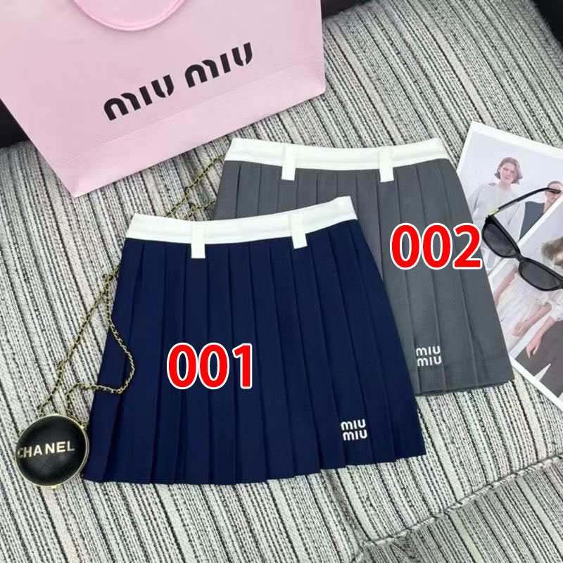 ブランド MIUMIUプリーツスカート