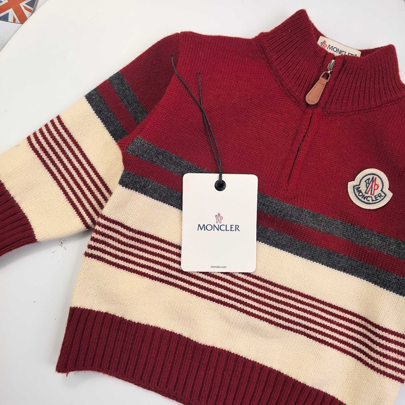 ブランドMoncler キッズハイネックニット服