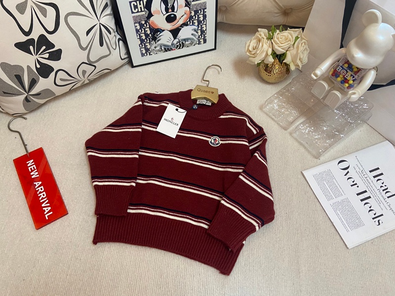 モンクレール子供用セーター