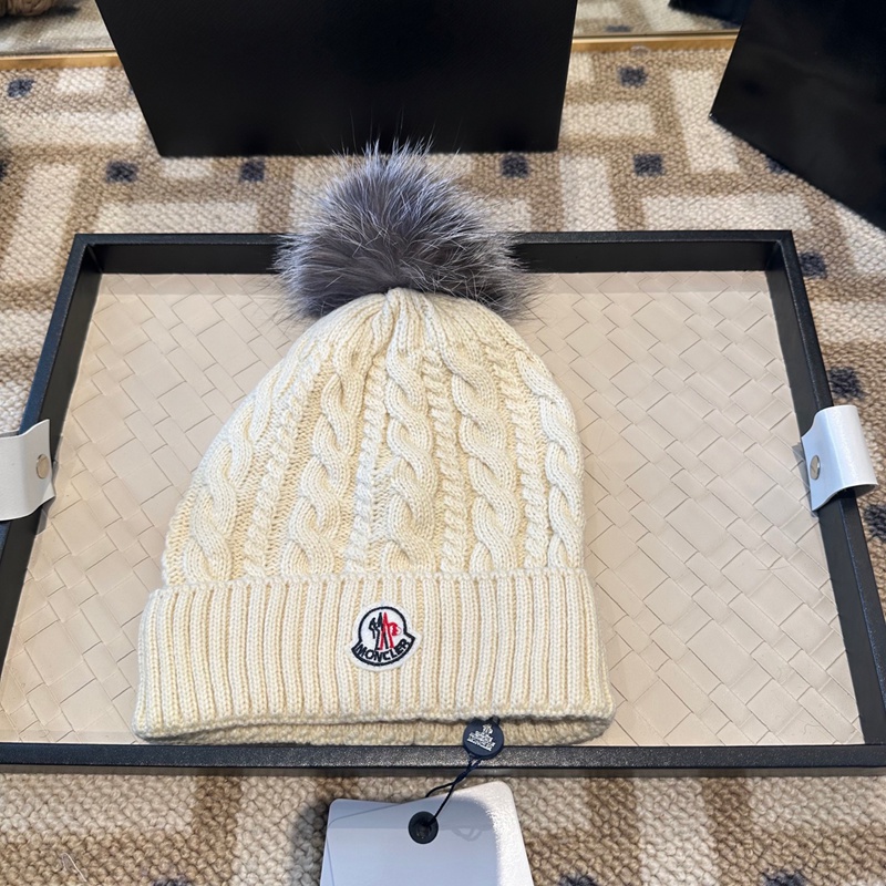 モンクレール防寒ビーニー