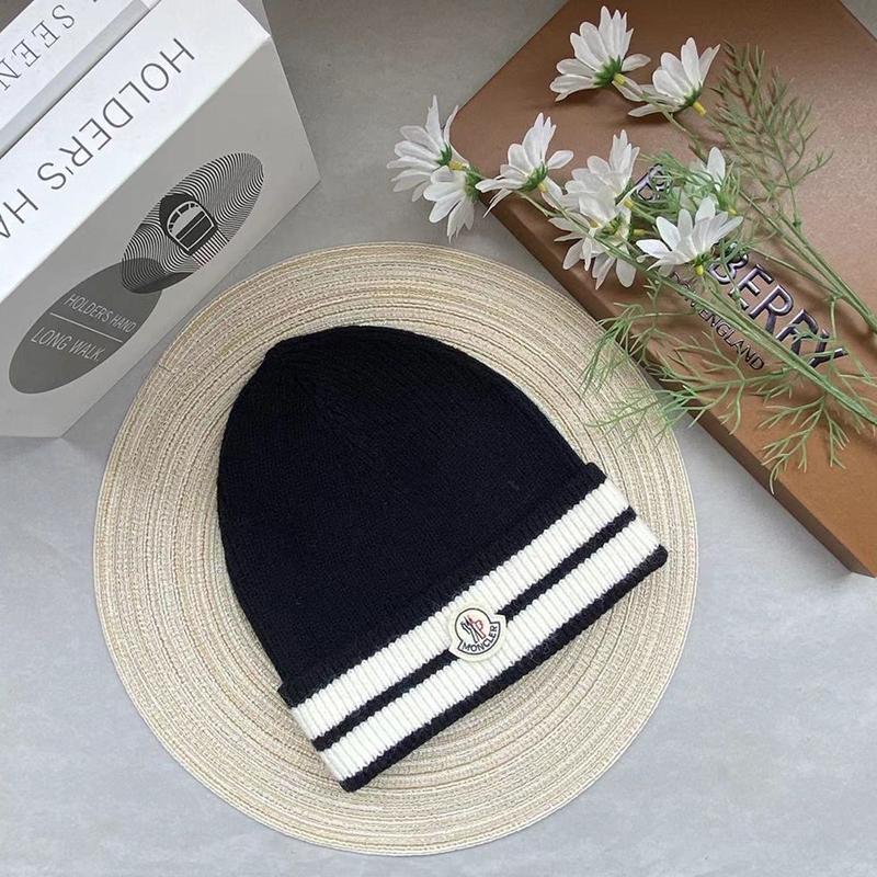 Moncler防寒ニット帽子 レディース