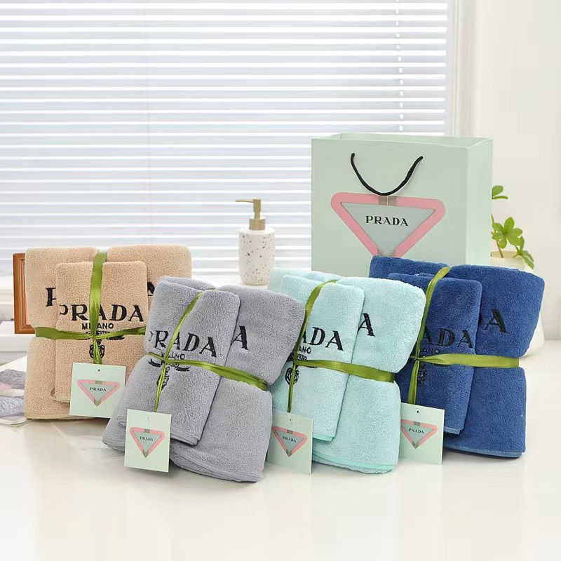 ハイブランドPrada多用途タオル