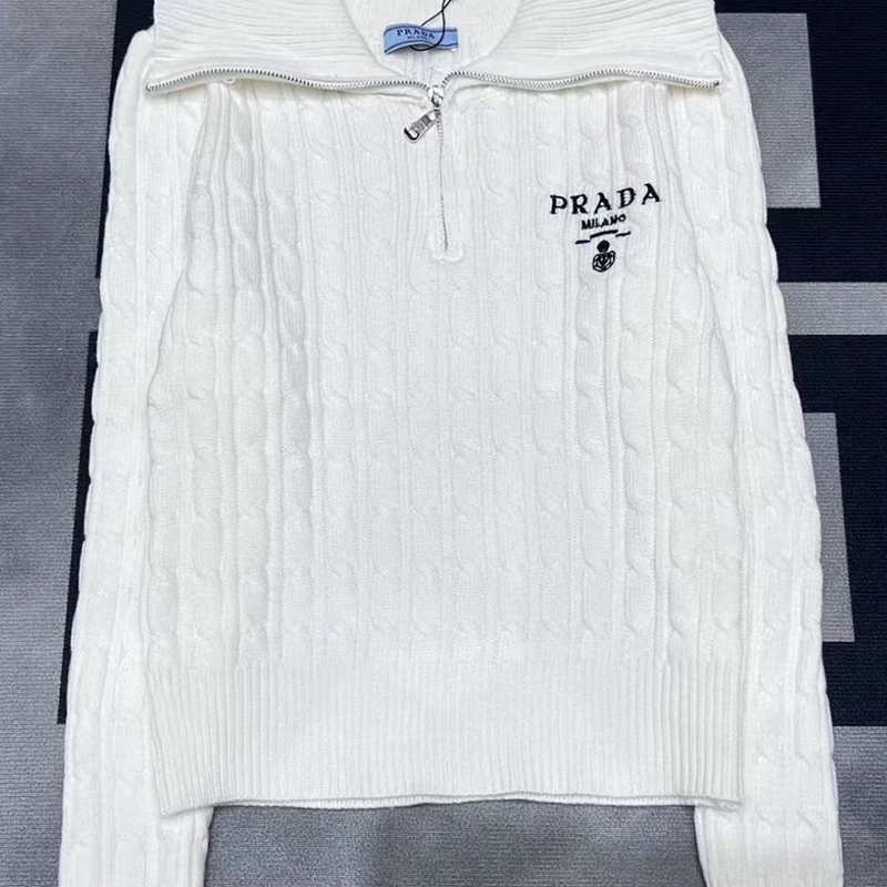 Pradaニットセーター メンズ