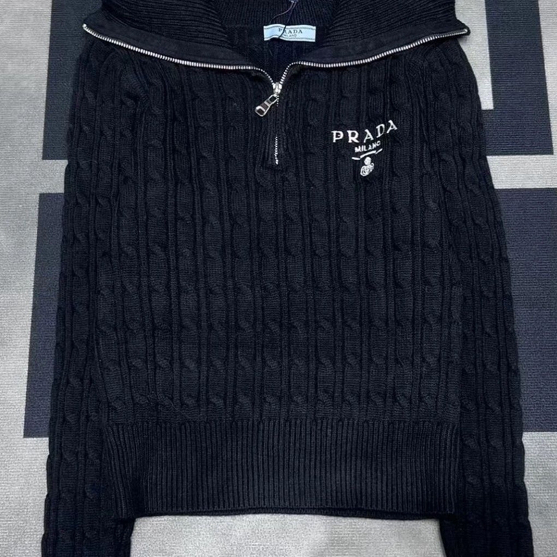 Pradaペア揃い ニットコート