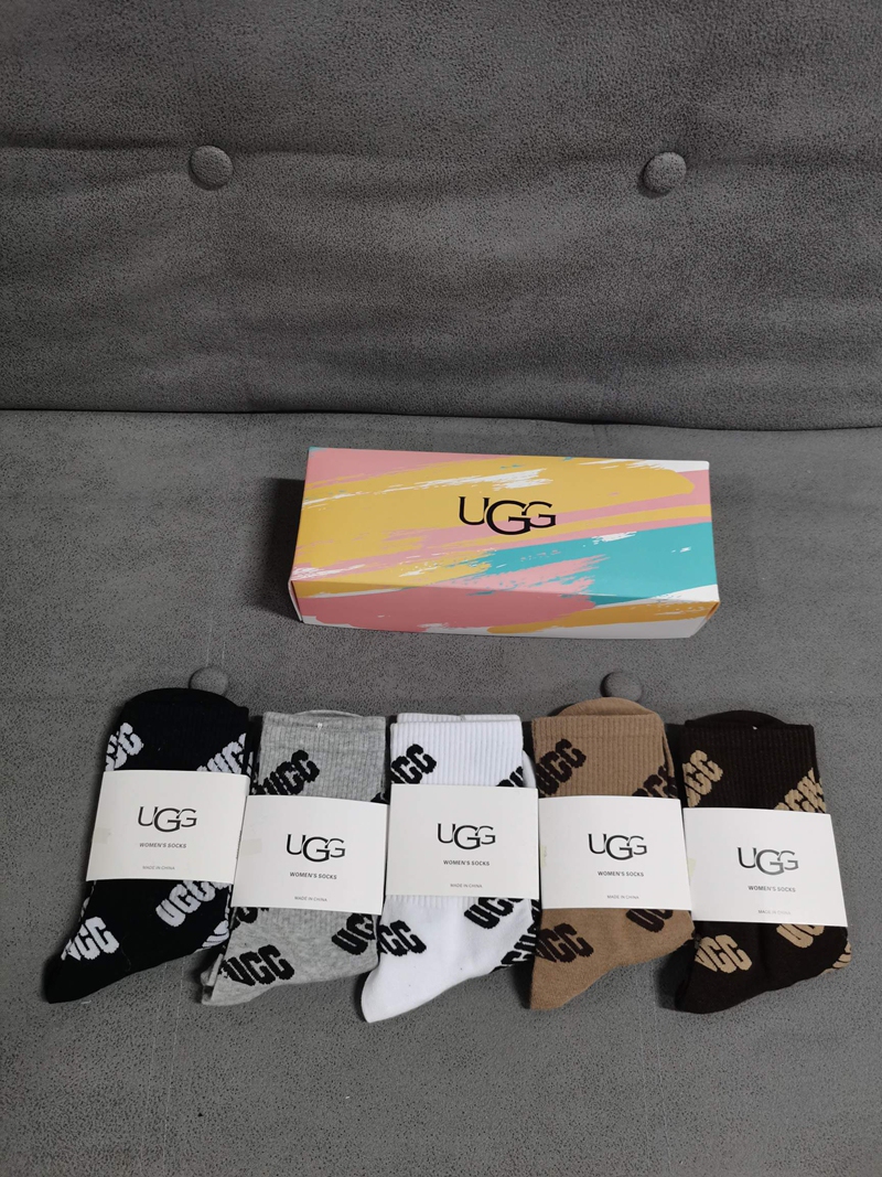 ブランドUGG ハイソックス 大人気