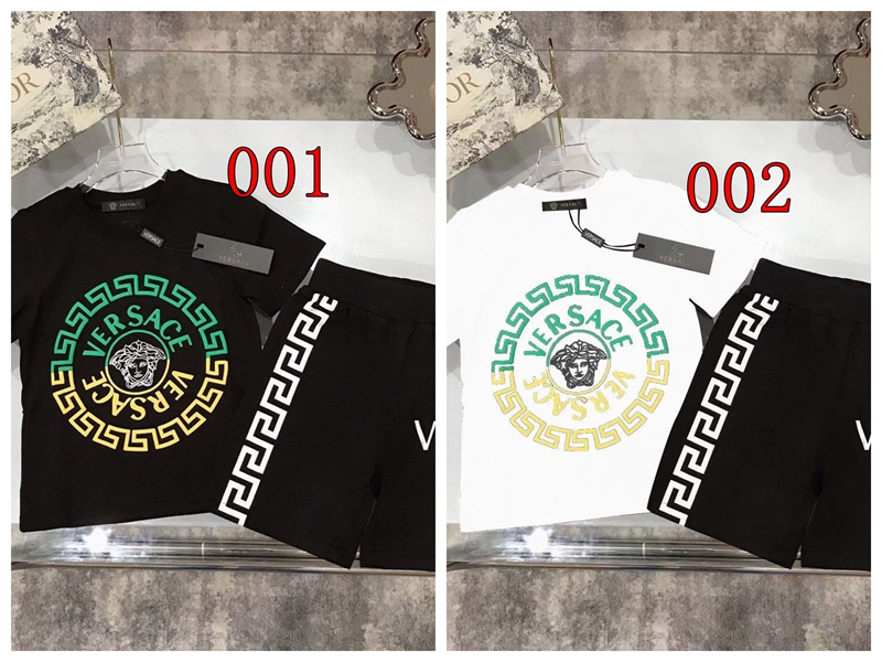 ヴェルサーチ子供服セットアップ 