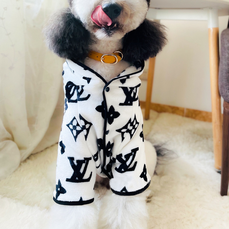 ルイヴィトンブランドかわいい 犬服 冬用 ドッグウェア ペット服 ふわふわ