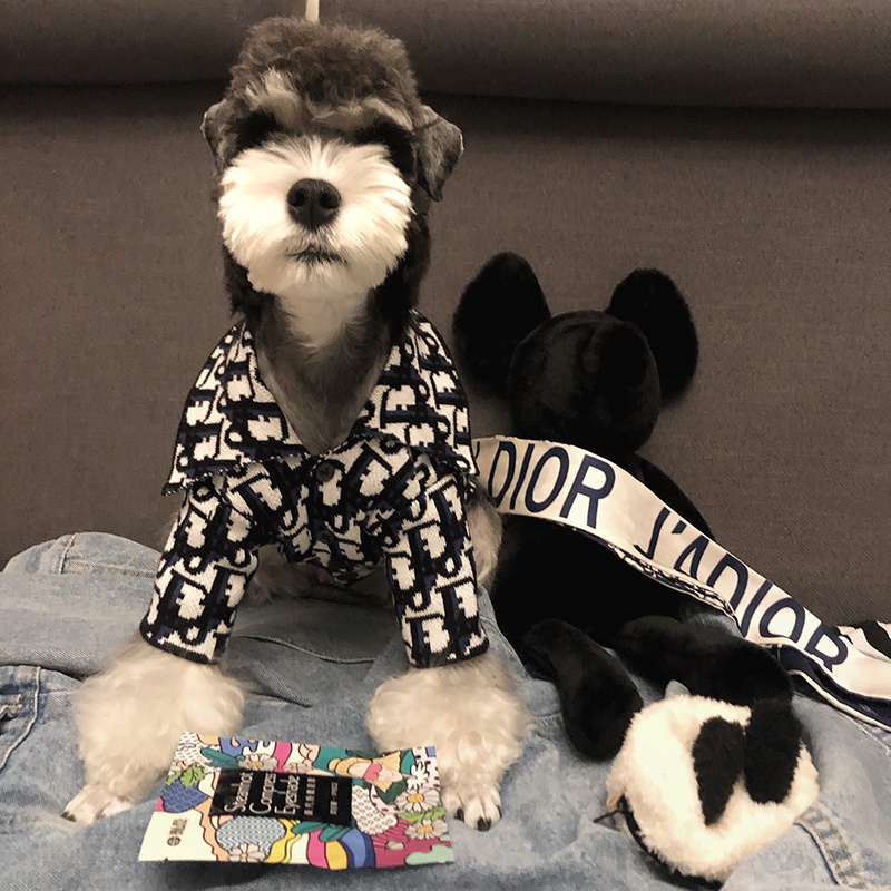 高級ブランド Dior ペット用品 ペット服 ディオール犬のセーター 秋冬向け
