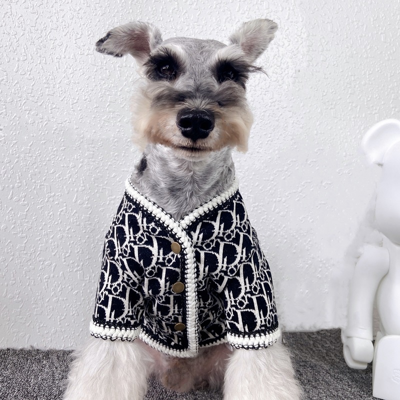 ドッグセーター ディオール 秋冬犬服 ボタン付き