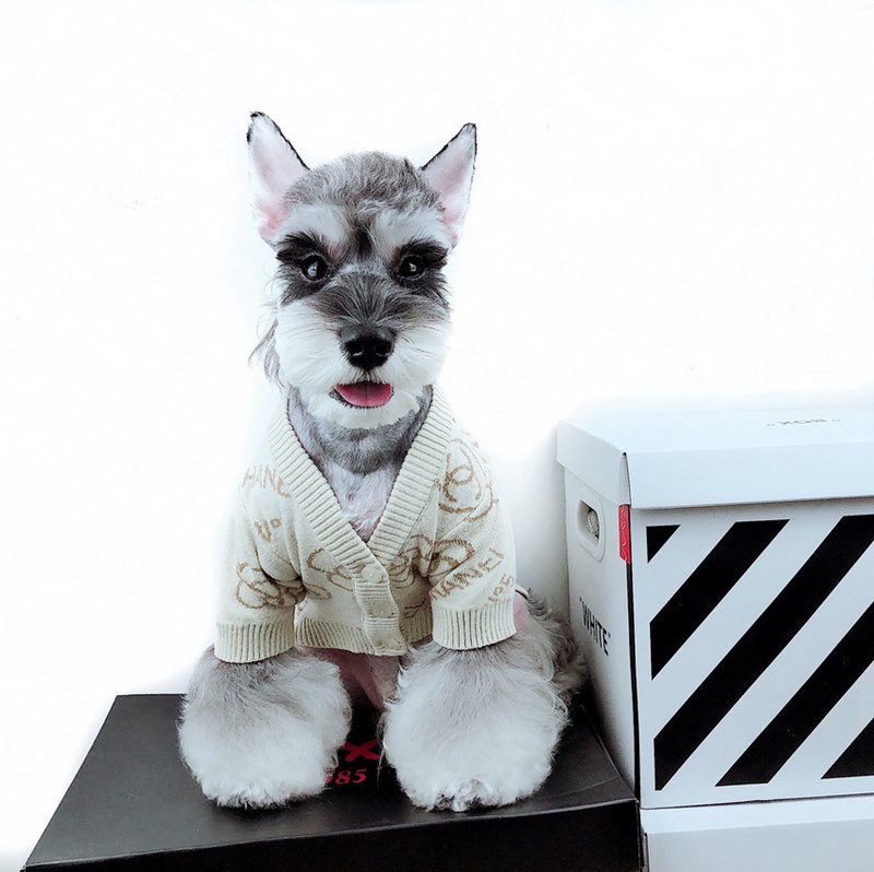 Chanel犬猫服 ブランド洋服 猫のセーター防寒コート 