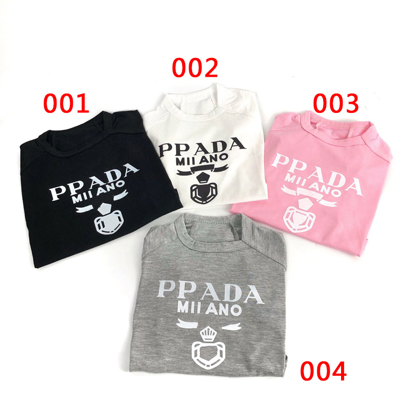 PRADA ブランド  犬の服 黒白Tシャツ プラダ ドッグ 半袖シャツ