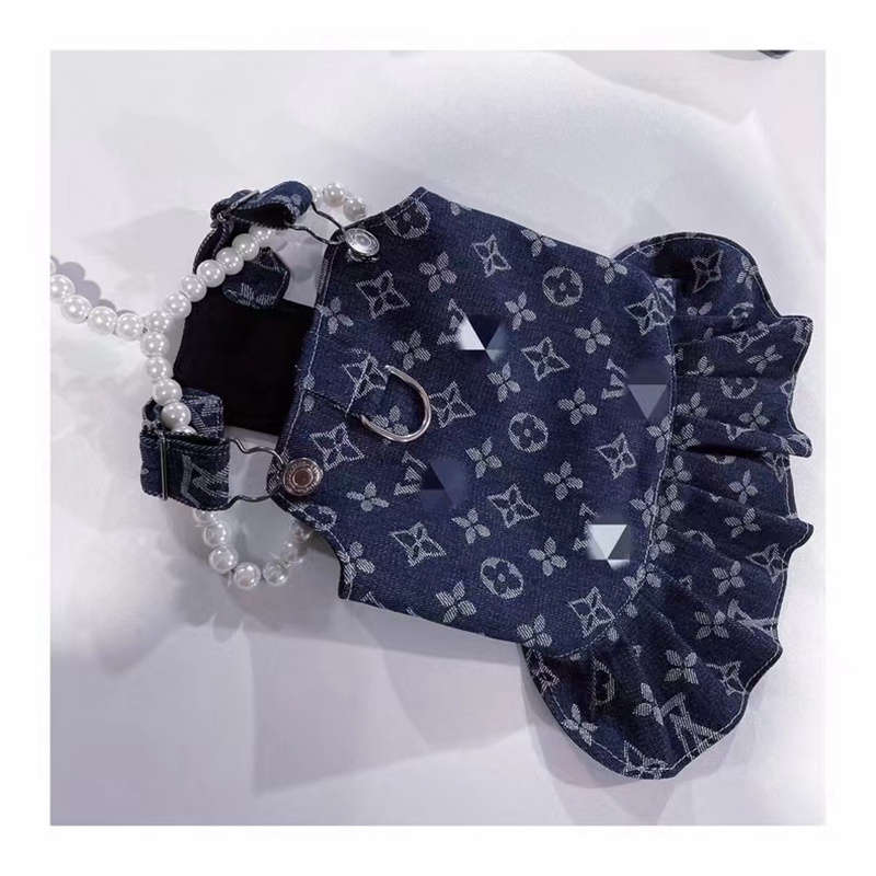 ルイヴィトン ペット服 犬服 デニム ワンピース LV ブランド 犬用デニムスカート 春夏秋 お姫様 ドレス Dリング付き ドッグウェア 可愛い 女の子 中小型犬 プリンセススカート ペット服 犬洋服 猫服 ワンちゃん