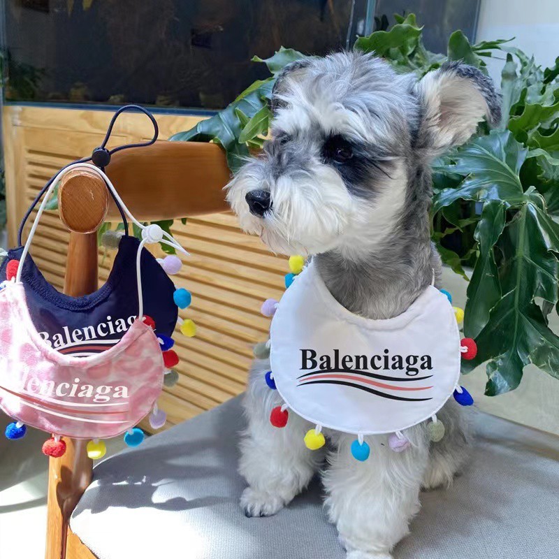 Balenciaga バレンシアガブランド ペットバンダナ犬用